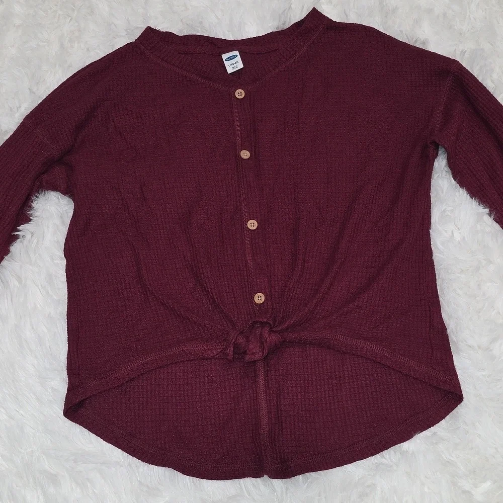 Old Navy Maroon Kids Button-Down Waffle Shirt. Size L